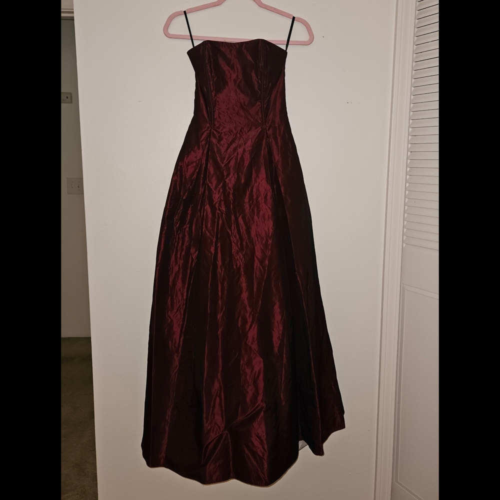 Gunne Sax Burgundy Strapless Gown